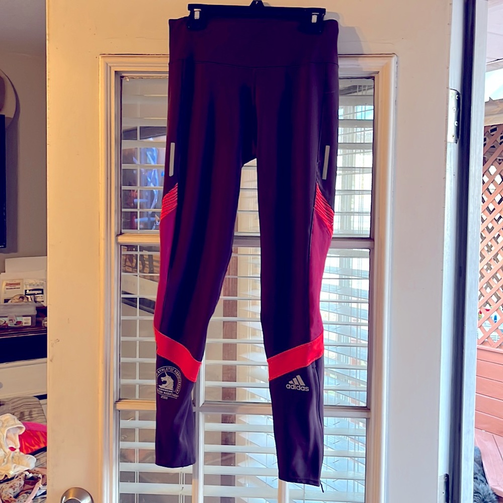 🏃‍♂️🏃‍♀️Boston Marathon Adidas Athletic Size-XS 🏃‍♀️ 🏃